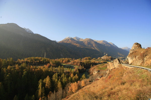 Blick von der Bellezza richtung Ardez