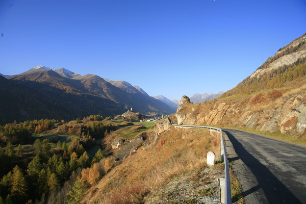 Blick von der Bellezza richtung Ardez