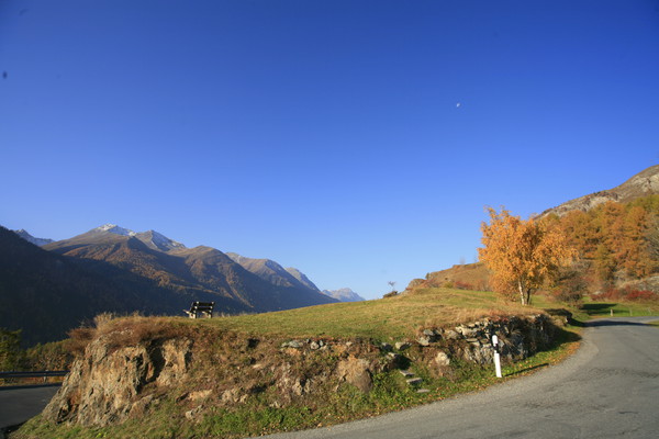 Blick von der Bellezza richtung Ardez