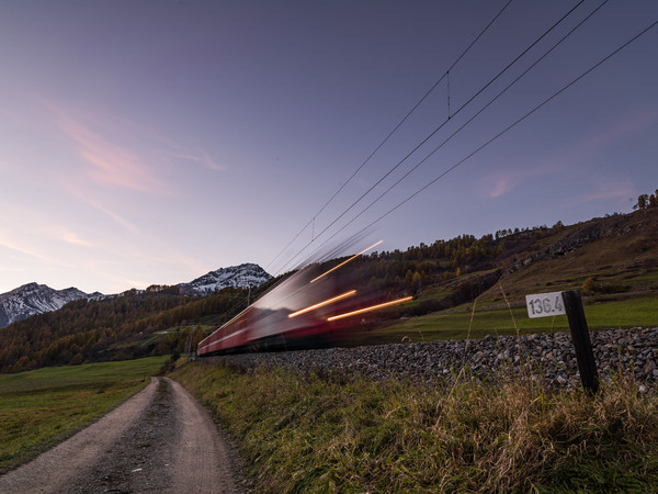 Abendstimmung bei Ardez im Unterengadin