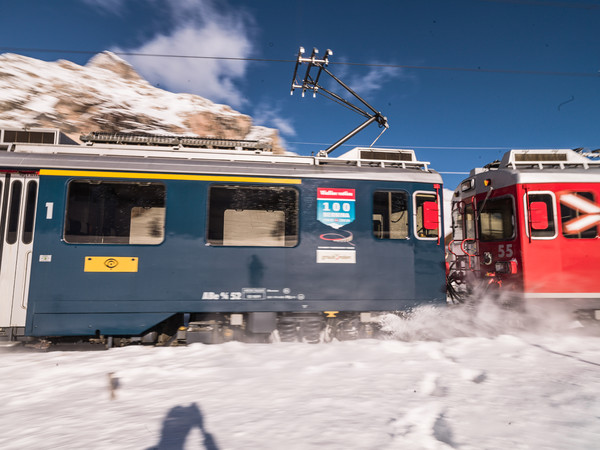 Rhätische Bahn am Bernina Pass bei Lagalb