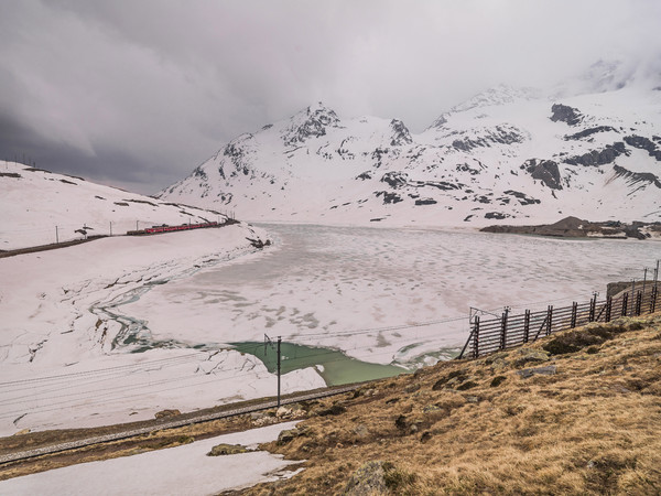 Schneeschmelze am Lago Bianco