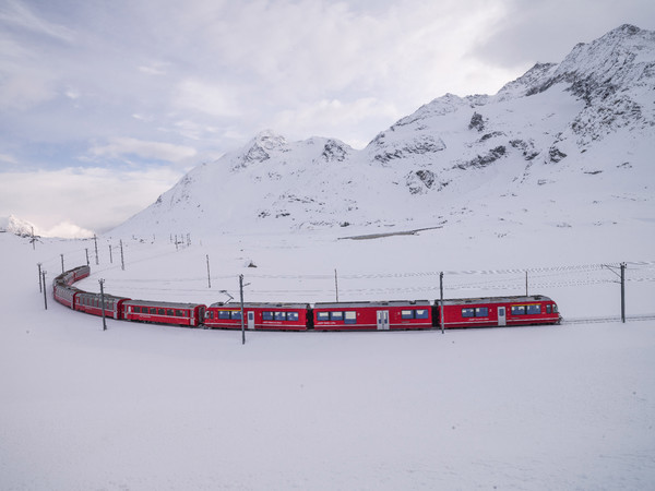 Rhätische Bahn auf dem Berninapass