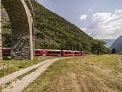 Foto: RhB, Brusio, Puschlav, Graubünden, Schweiz