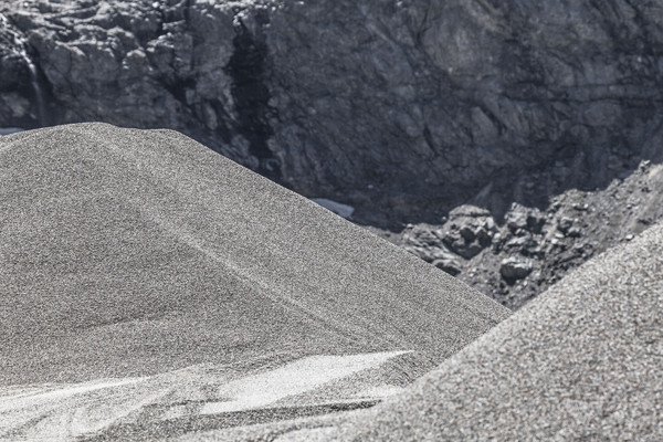 Das Kieswerk Cambrena der Costa AG auf dem Berninapass im Oberengadin in Graubünden