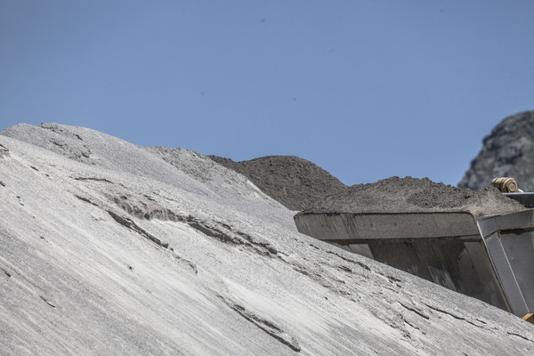 Das Kieswerk Cambrena der Costa AG auf dem Berninapass im Oberengadin in Graubünden