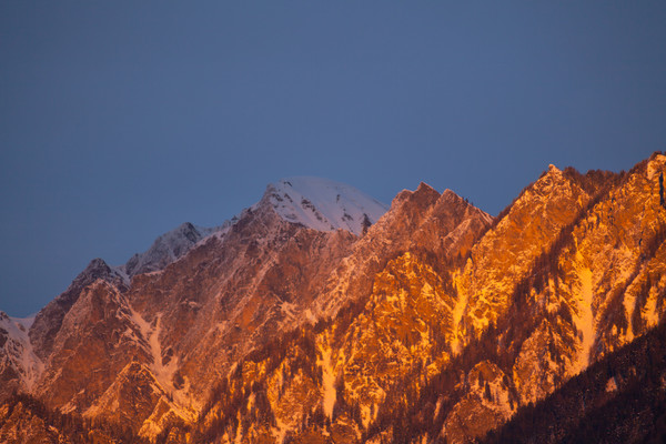 Abendstimmung über Chur im Bündner Rheintal, Graubünden, Schweiz