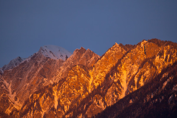 Abendstimmung über Chur im Bündner Rheintal, Graubünden, Schweiz