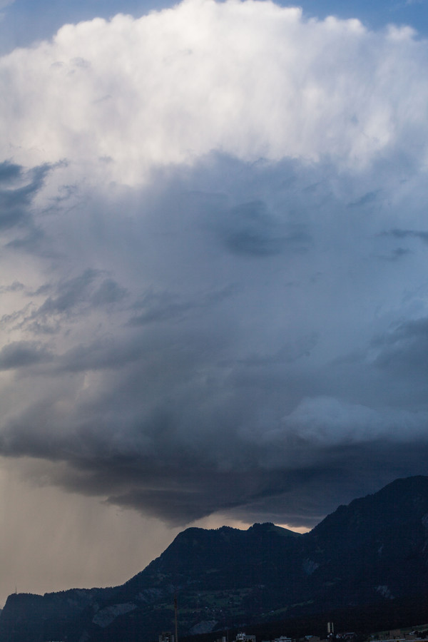 Gewitter über Chur, Rheintal, Graubünden, Schweiz, Switzerland, Wetter, Unwetter, Gewitter, Wolken, Wetter,