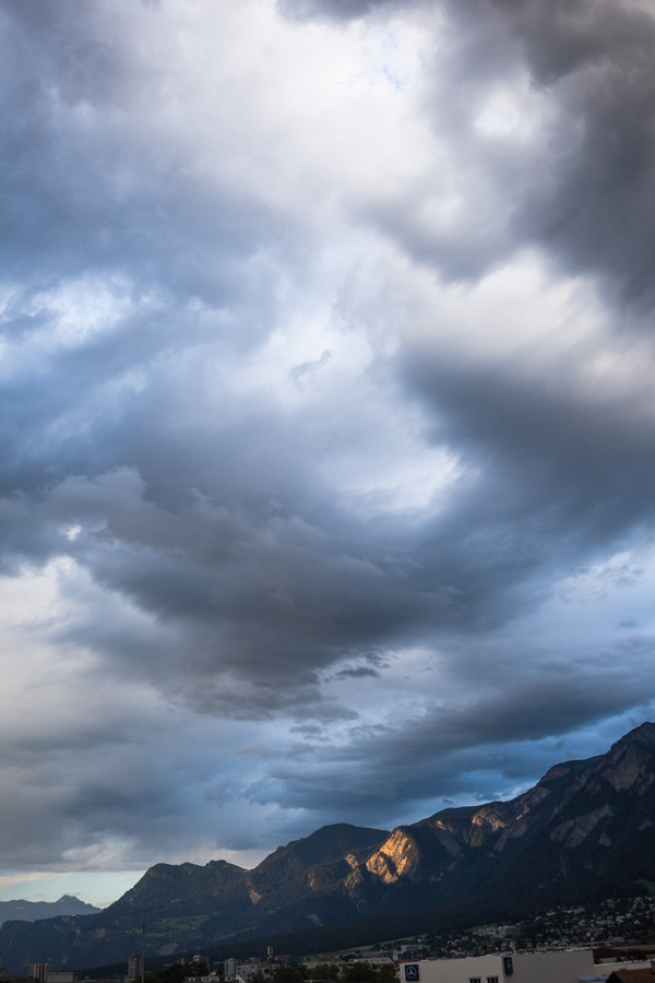 Gewitter über Chur, Rheintal, Graubünden, Schweiz, Switzerland, Wetter, Unwetter, Gewitter, Wolken, Wetter,