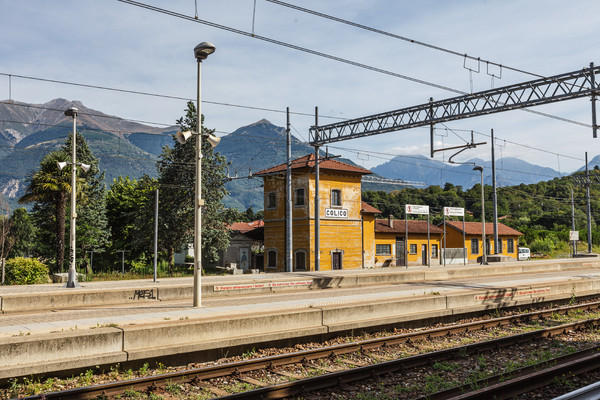 Beim Bahnhof von Colico im Veltlin