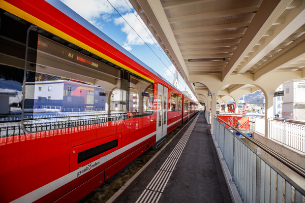 Die Rhätische Bahn im Bahnhof Davos Platz