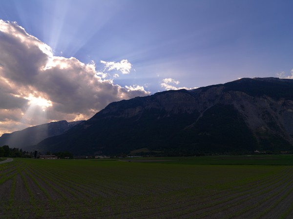 Wolkenspiel in der Abendsonne  Domat/Ems