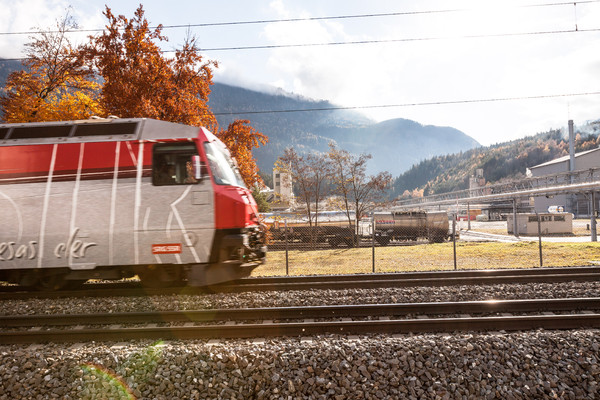 Rhätische Bahn bei Domat/Ems