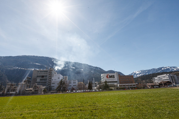 EMS-Chemie bei Domat/Ems in Graubünden