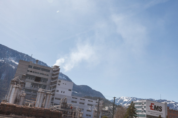 EMS-Chemie bei Domat/Ems in Graubünden