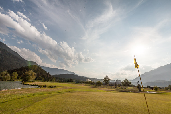 Golfplatz des Golfclub Domat/Ems in Graubünden