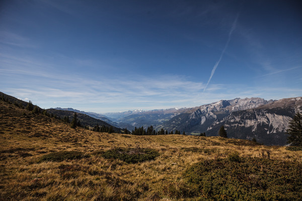 Auf dem Dreibündenstein bei Brambrüesch in Graubünden