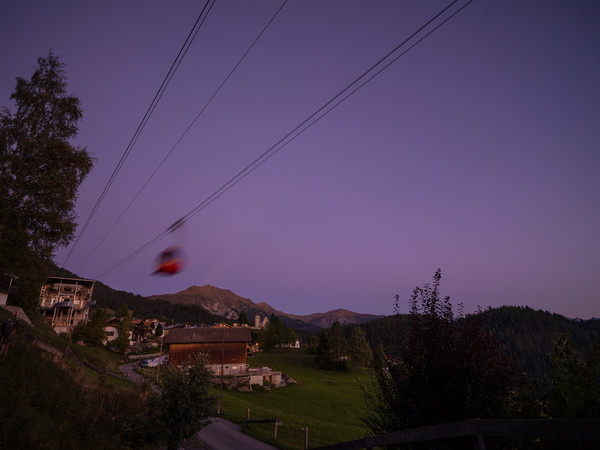 Abendstimmung bei Feldis in Graubünden, Blick zur Bergstation