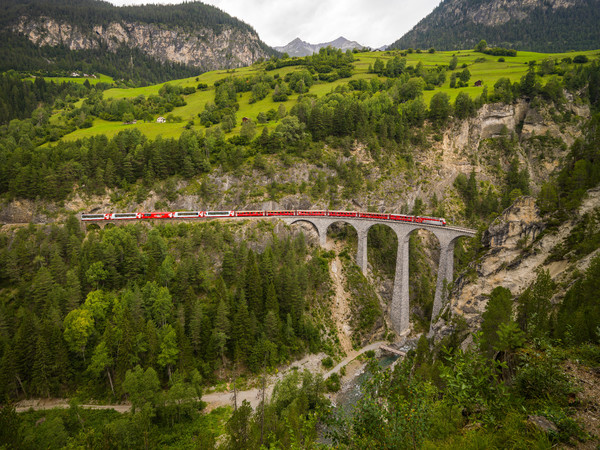 Landwasserviadukt bei Filisur im Albulatal