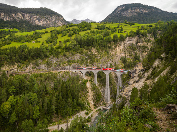 Landwasserviadukt bei Filisur im Albulatal