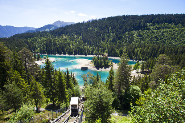 Caumasee in Flims, 2011 mit sehr wenig Wasser