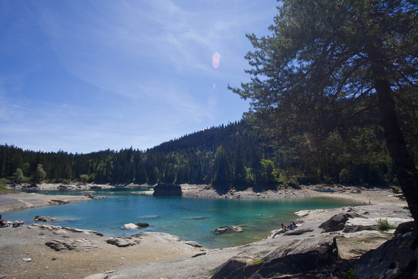 Caumasee in Flims, 2011 mit sehr wenig Wasser