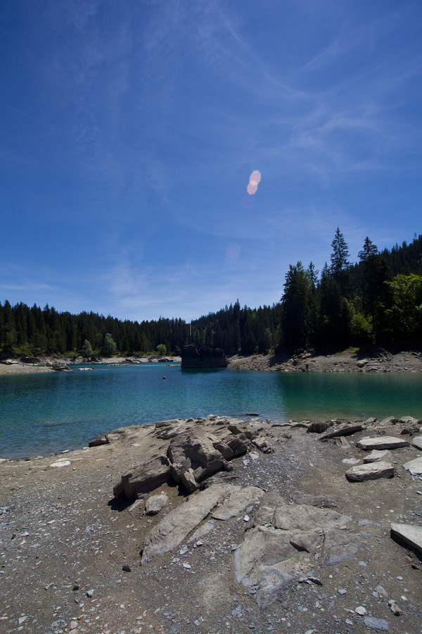 Caumasee in Flims, 2011 mit sehr wenig Wasser