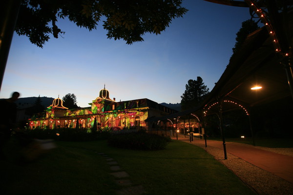 Hotel Waldhaus in Flims, angestrahlt von Gerry Hofstetter