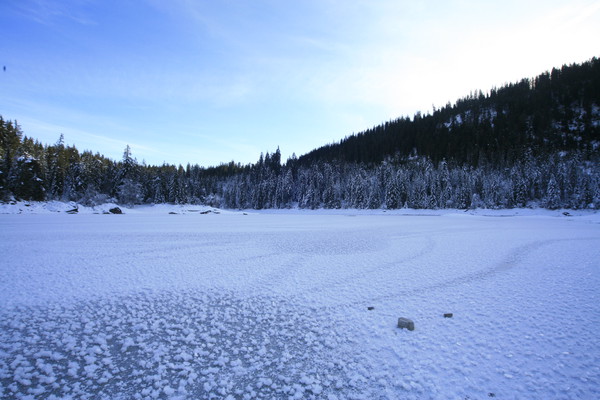 Caumasee im Winter