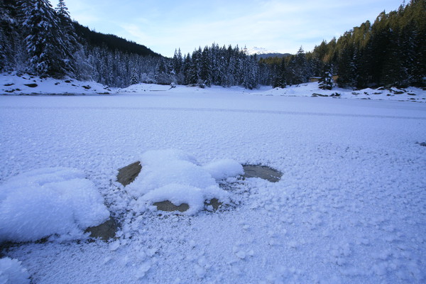 Caumasee im Winter