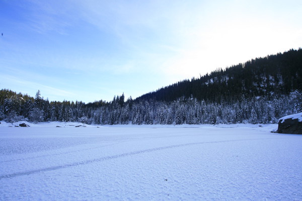 Caumasee im Winter