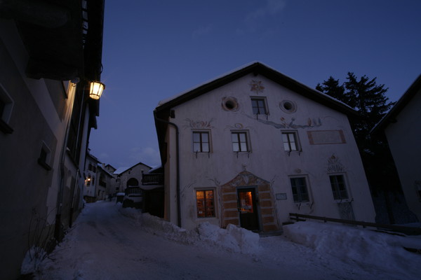 Abendstimmung in Guarda im Unterengadin