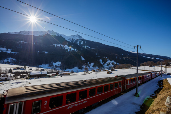 Die Rhätische Bahn bei Klosters im Prättigau