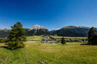 Foto: La Punt-Chamues-ch, Oberengadin, Graubünden, Schweiz