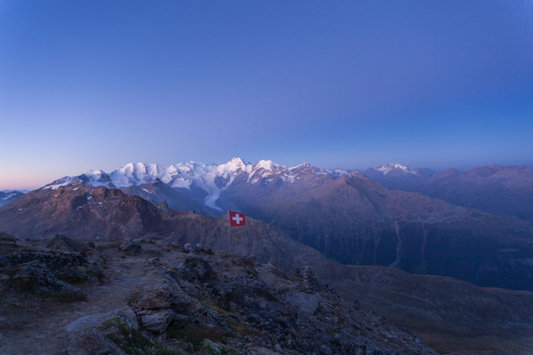 Sonnenaufgang am Piz Languard bei Pontresina, Oberengadin, Engadin, Graubünden, Schweiz, Switzerland, Wandern, kalt, Weitsicht