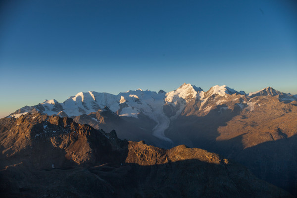 Sonnenaufgang am Piz Languard bei Pontresina, Oberengadin, Engadin, Graubünden, Schweiz, Switzerland, Wandern, kalt, Weitsicht