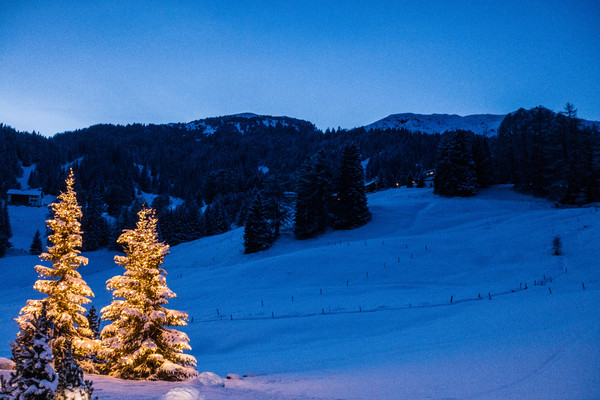 Abendliche Weihnachtsstimmung auf der Lenzerheide in Mittelbünden