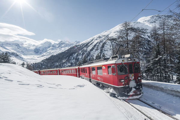 Montebellokurve; Berninapass; Pontresina; Oberengadin; Engadin; Graubünden; Schweiz; Switzerland; Landschaft;