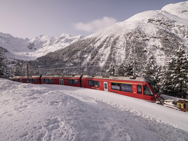 Bei der Montebellokurve im Val Bernina