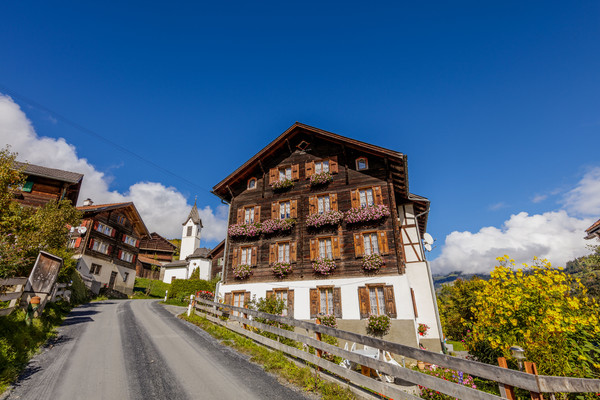 Peiden bei Cumbel im Val Lumnezia, Graubünden
