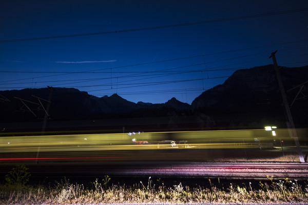 Rhätische Bahn auf der Rheinbrücke bei Reichenau