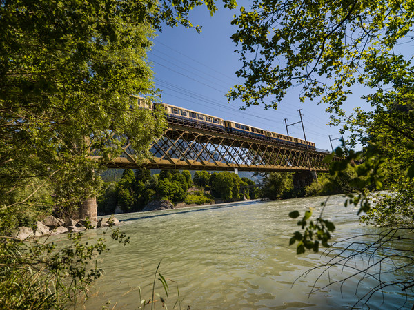 Rheinbrücke der RhB bei Reichenau