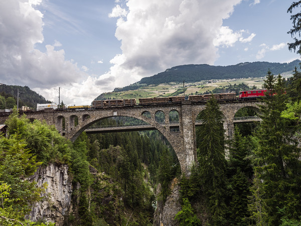 Solisviadukt bei Alvaschein im Schin