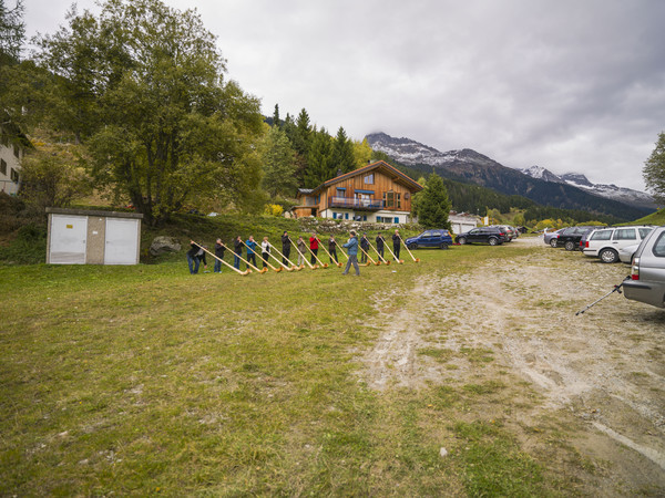 Alphornbläser, Sumvitg, Bündner Oberland, Graubünden, Schweiz, Switzerland