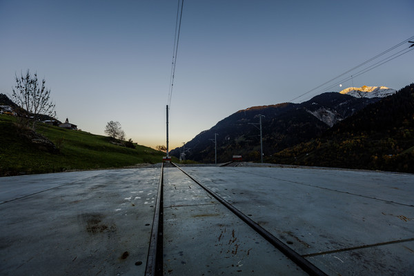 Dreh- und Weichenteller bei der Station Sumvitg-Cumpadials der Rhätischen Bahn bei Sumvitg im Bündner Oberland, Graubünden, Schweiz.