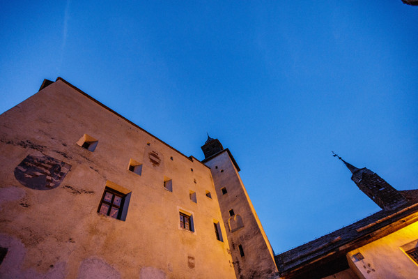 Schloss Tarasp bei Scuol im Unterengadin