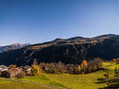 Foto: Waltensburg/Vuorz, Surselva, Graubünden, Schweiz