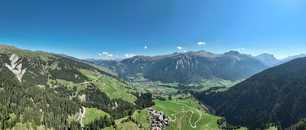 Foto: Wergenstein, Val Schons, Graubünden, Schweiz