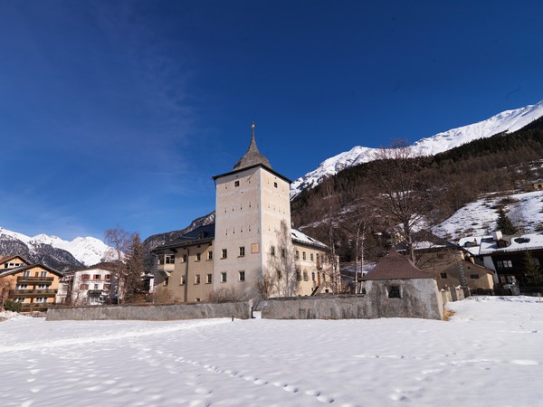 Schloss Wildenberg, Zernez, Unterengadin, Graubünden, Schweiz